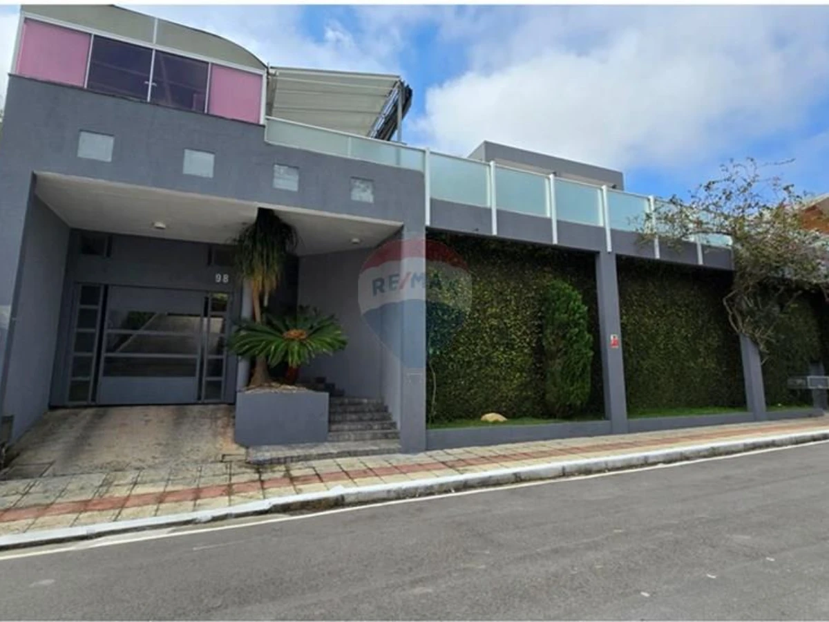 Casa com Vista Mar, 4 Dormitórios para Alugar – João Paulo, Florianópolis