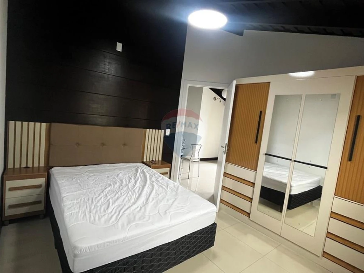 Apartamento Reformado com 1 Quarto, Terraço e Varanda – Centro, Florianópolis