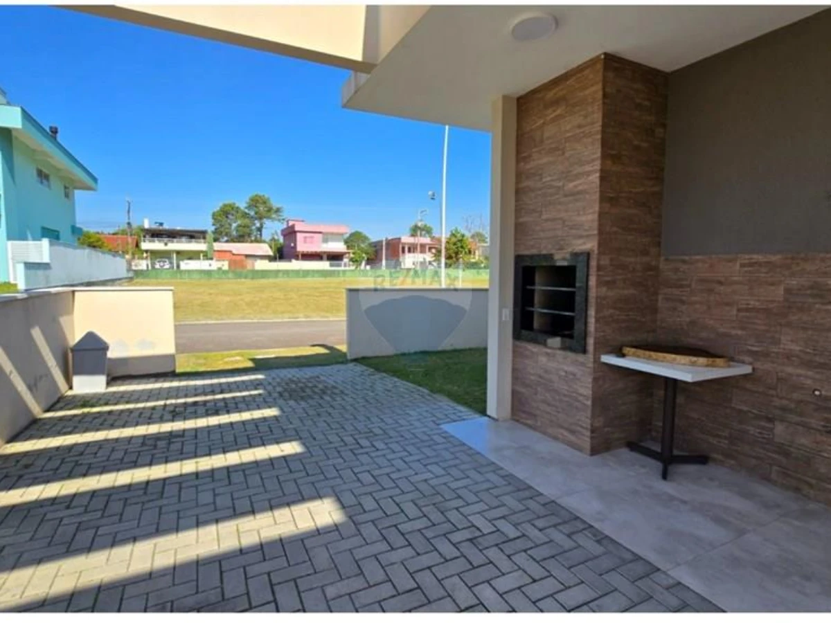 Casa de Condomínio para Alugar no Residencial Red Park – Rio Vermelho, Florianópolis