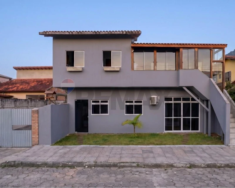 Terreno de 375 m² à venda no Ribeirão da Ilha, Florianópolis