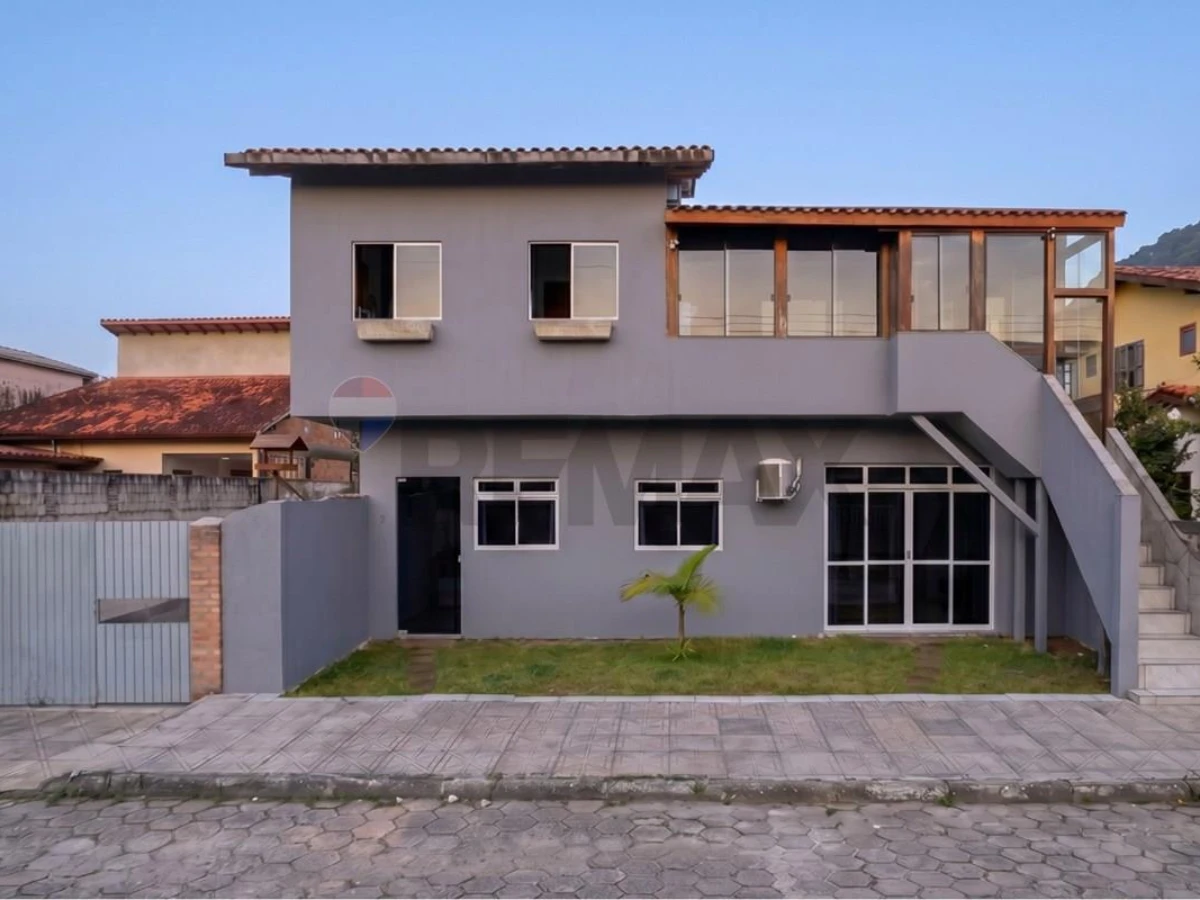 Terreno de 375 m² à venda no Ribeirão da Ilha, Florianópolis