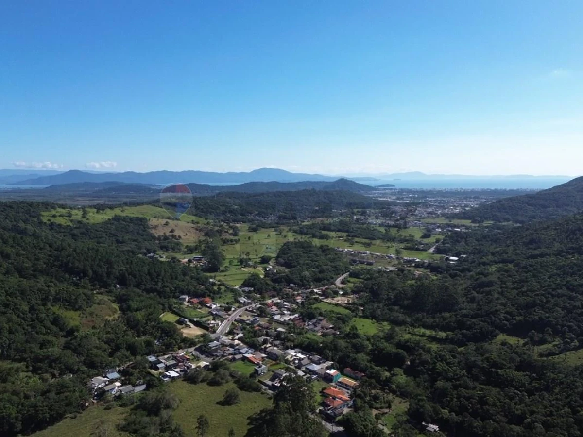 Chácara à venda — terreno de 12.268 m² em Vargem Grande, Florianópolis
