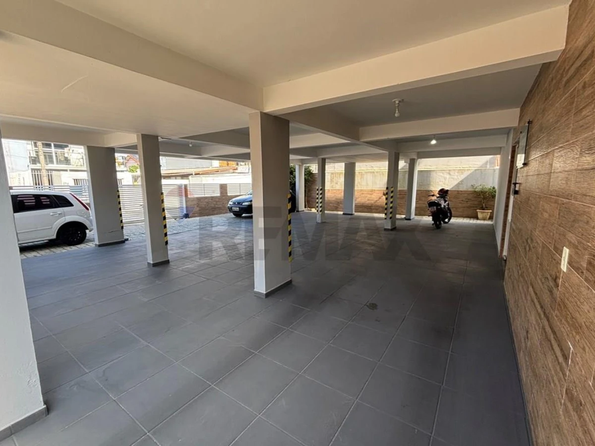 Apartamento 2 Quartos c/ Varanda Gourmet — Ingleses, Florianópolis