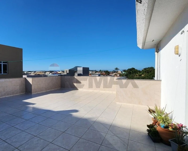 Cobertura 3 dormitórios à venda em Ingleses, Florianópolis — 145 m²