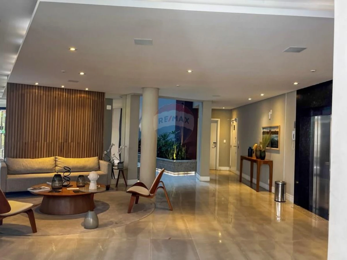 Apartamento 1 Dormitório à Venda no Centro de Florianópolis