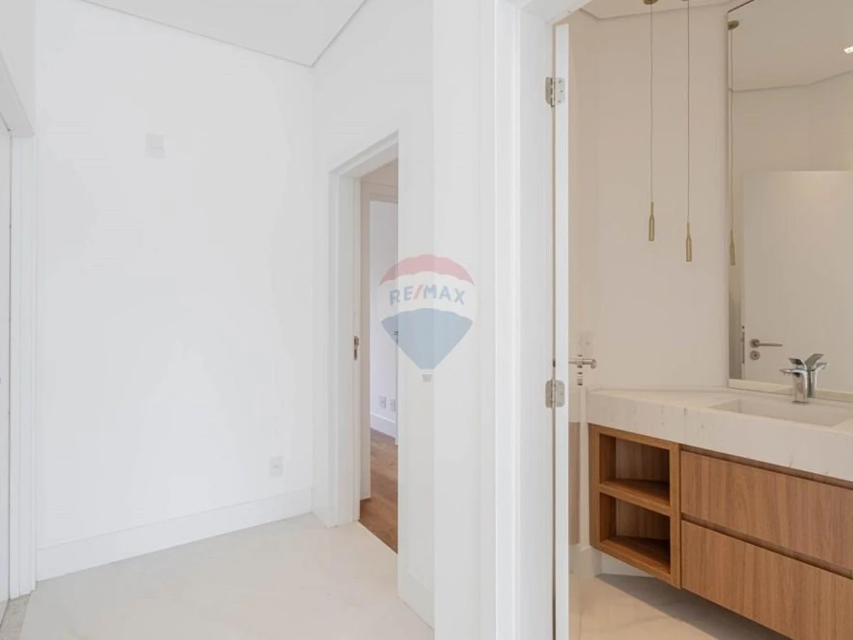 Apartamento 3 Suítes Vista Mar — João Paulo, Florianópolis