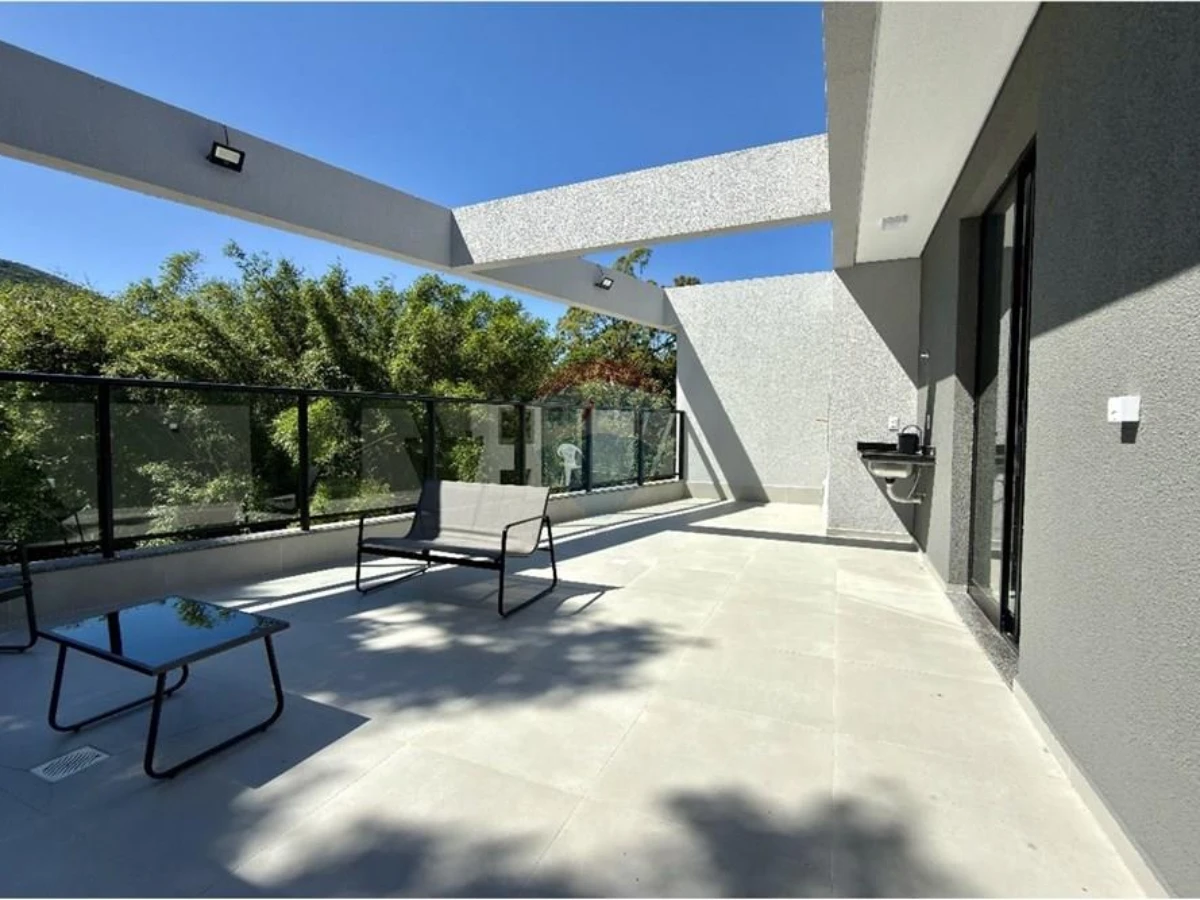 Studio à Venda — Residencial Saint Garden, Santo Antônio de Lisboa