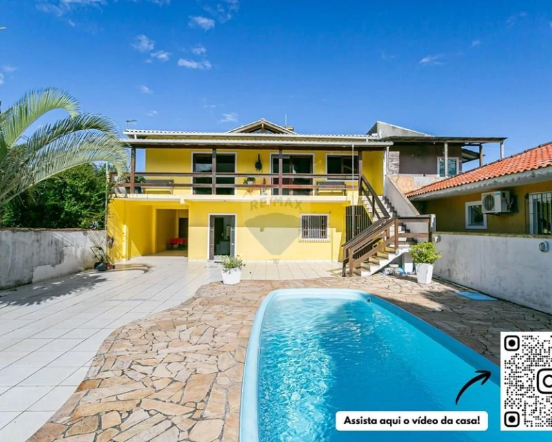 Casa 4 Quartos à Venda no Rio Vermelho, Florianópolis