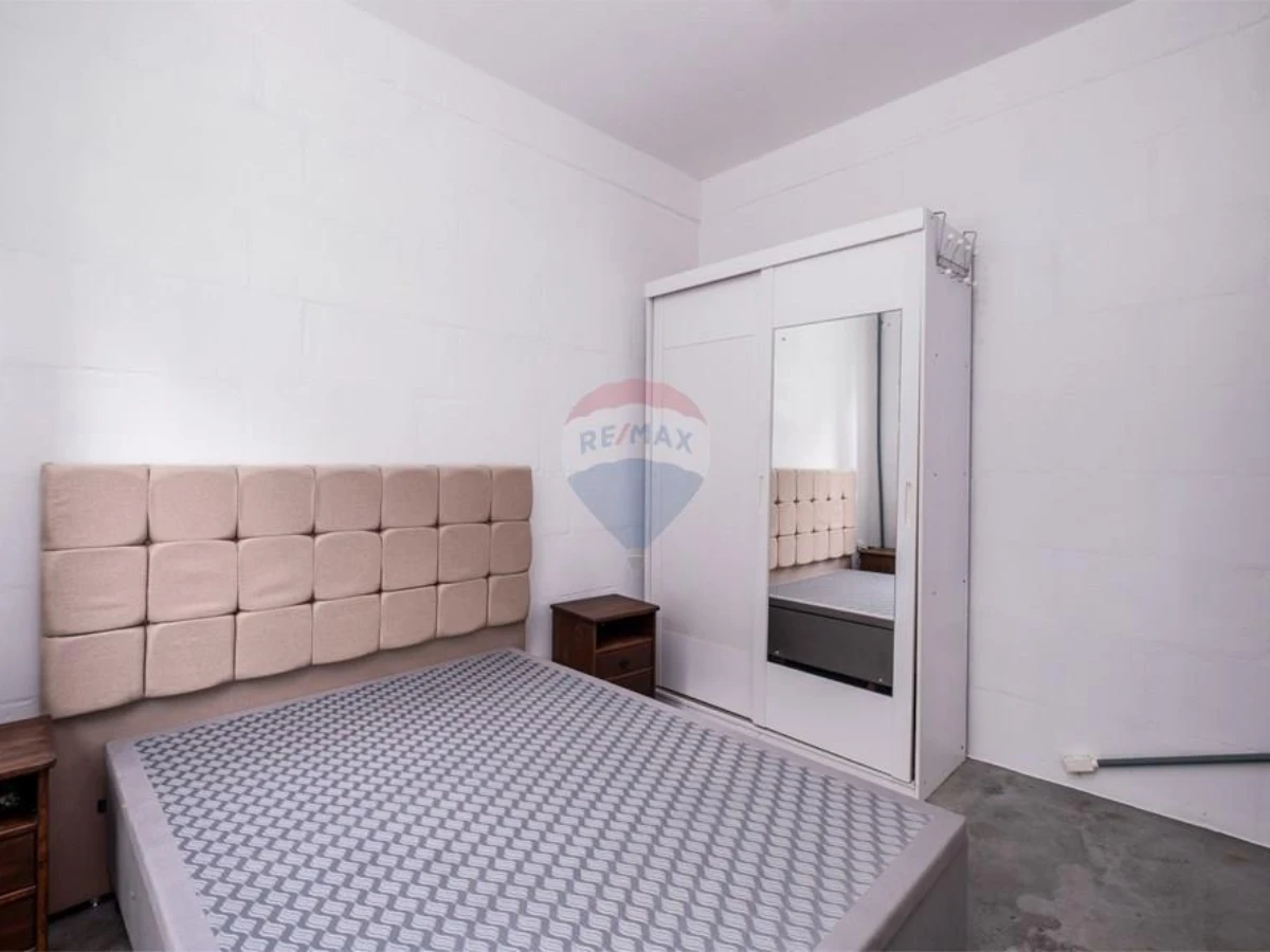 Casa 4 Dormitórios com Vista para as Montanhas à Venda em Santo Antônio de Lisboa