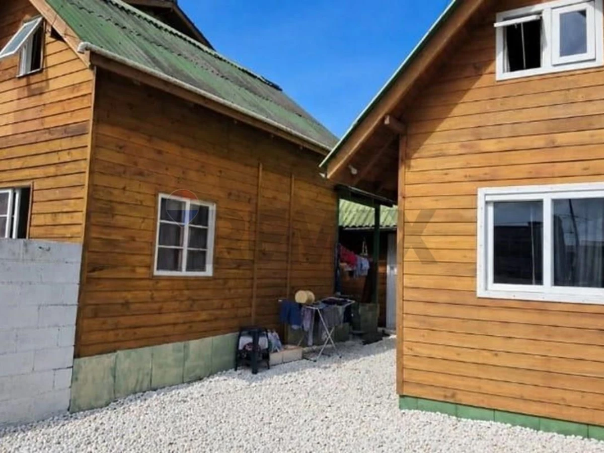3 Chalés Mobiliados à Venda — Rio Vermelho, Florianópolis