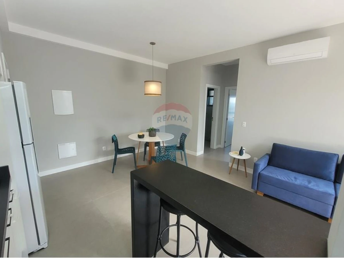 Apartamento 2 Quartos Mobiliado à Venda na Cachoeira do Bom Jesus, Florianópolis