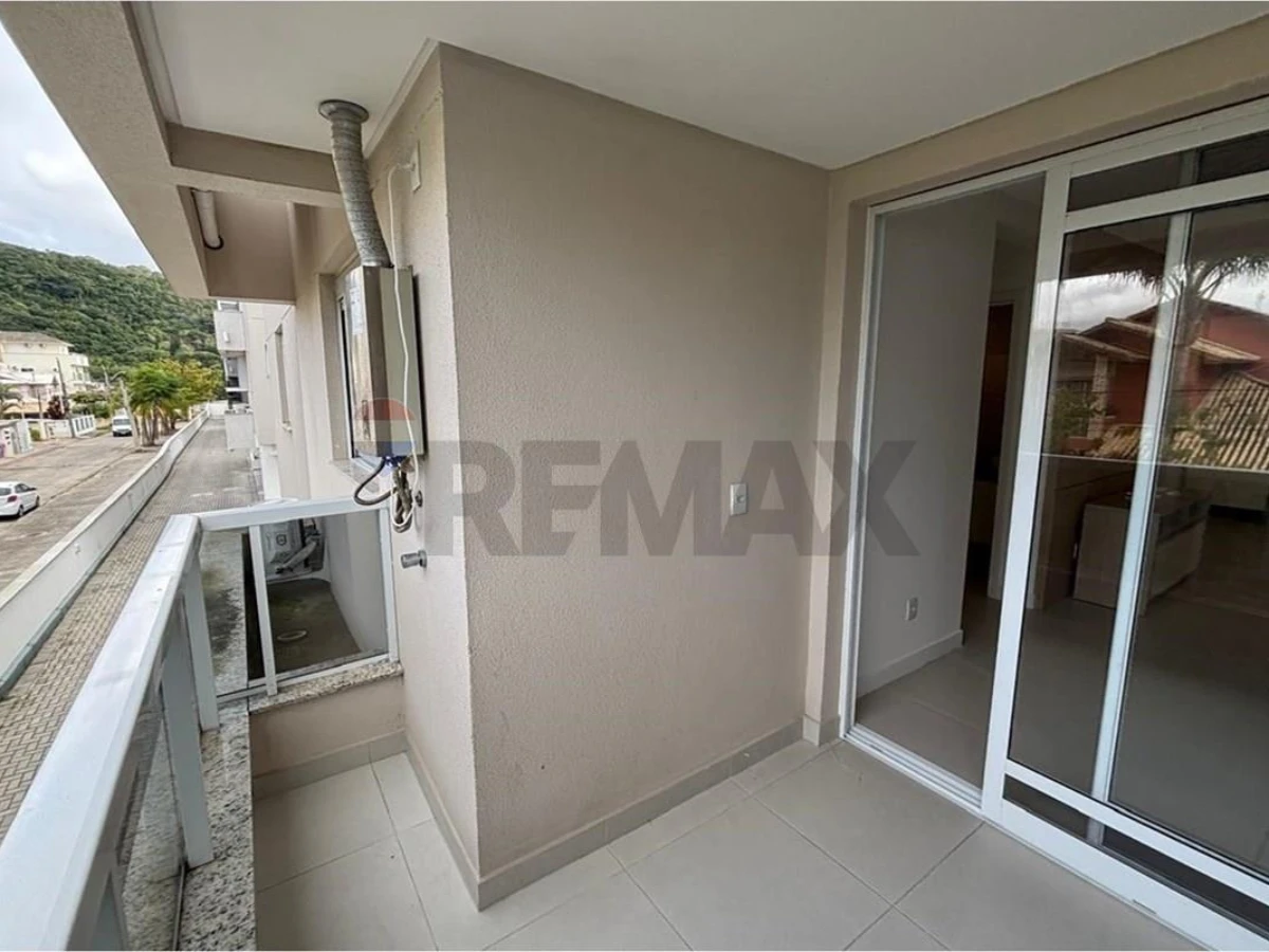 Apartamento 3 Dormitórios à Venda em Ingleses, Florianópolis — Cond. Cannes