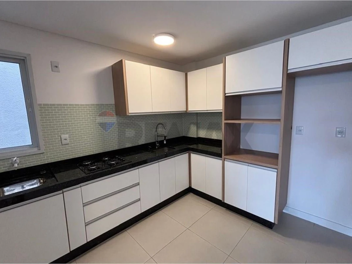 Apartamento 3 Dormitórios à Venda em Ingleses, Florianópolis — Cond. Cannes