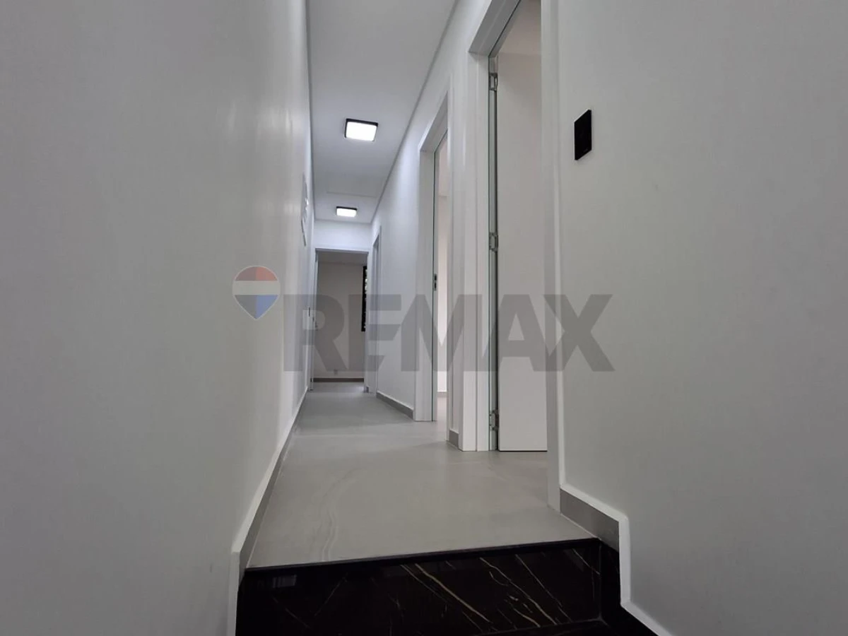 Casa Duplex Nova com 3 Dormitórios à Venda em Ingleses, Florianópolis