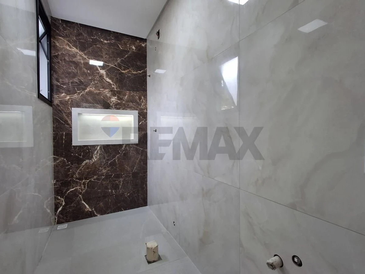 Casa Duplex Nova com 3 Dormitórios à Venda em Ingleses, Florianópolis