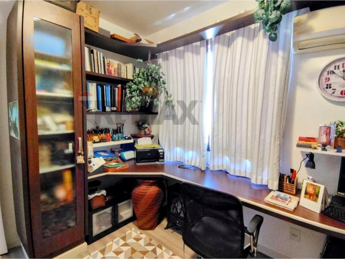 Apartamento 3 Dormitórios com Vista para o Mar — Abraão, Florianópolis
